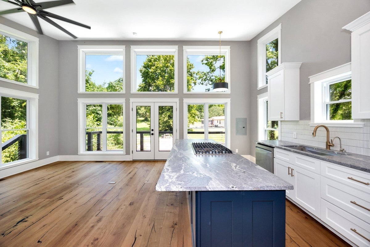 Photo of Listing #2995782