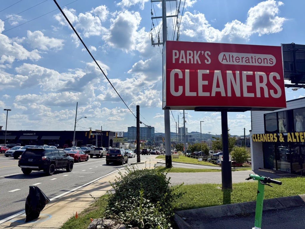 3707 Hillsboro Pike, Nashville