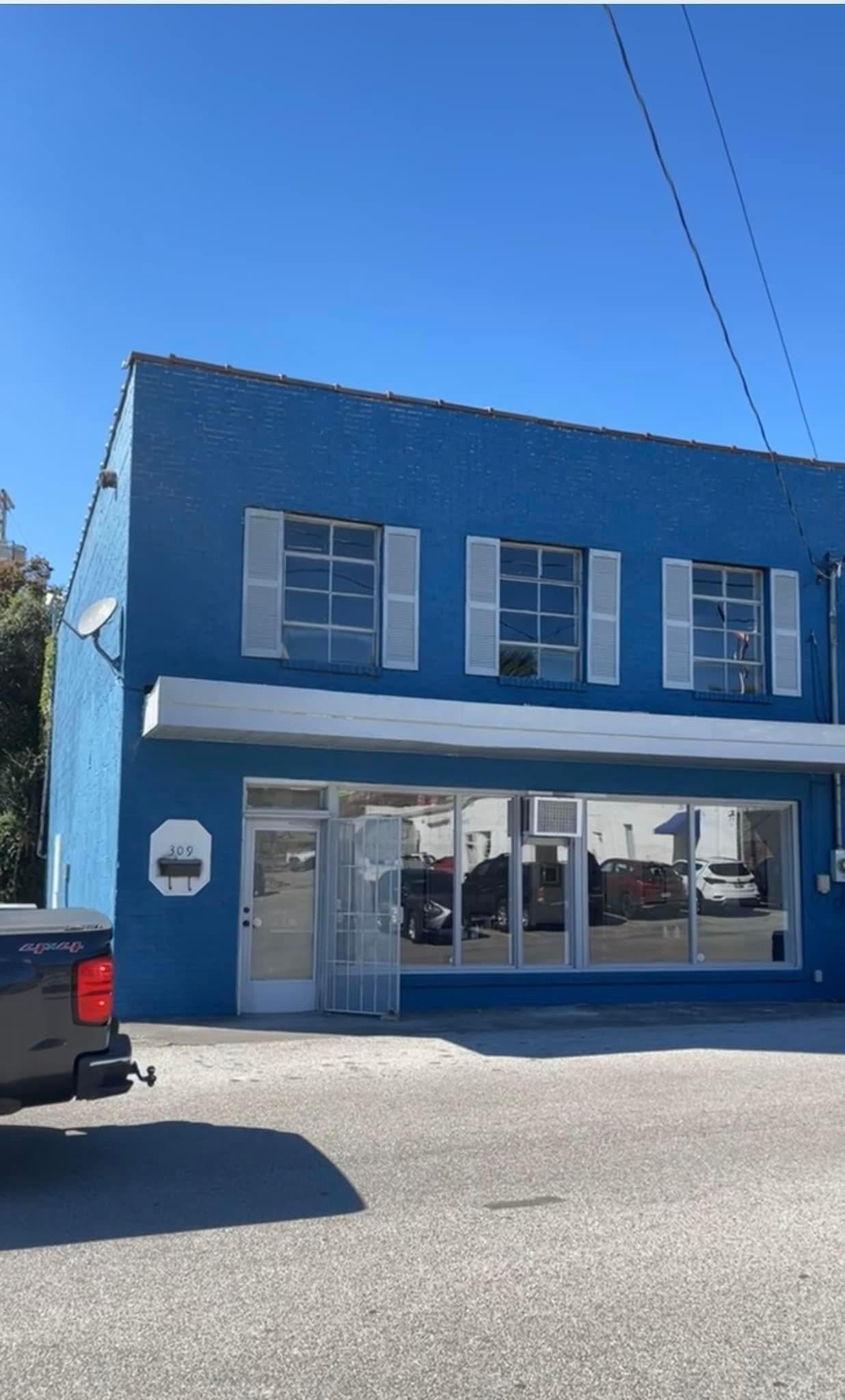 Photo of Listing #3002401