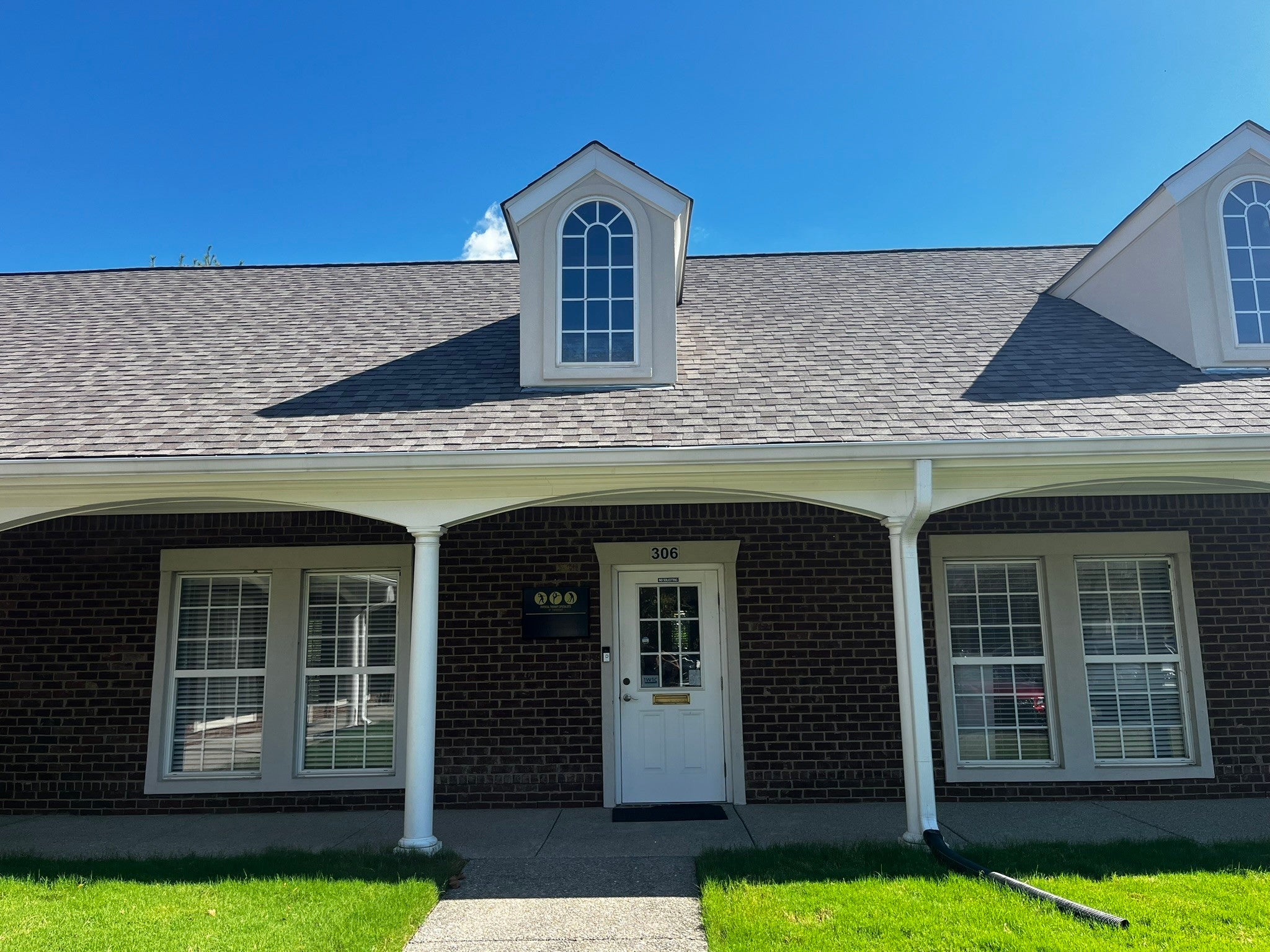 Photo of Listing #3011881