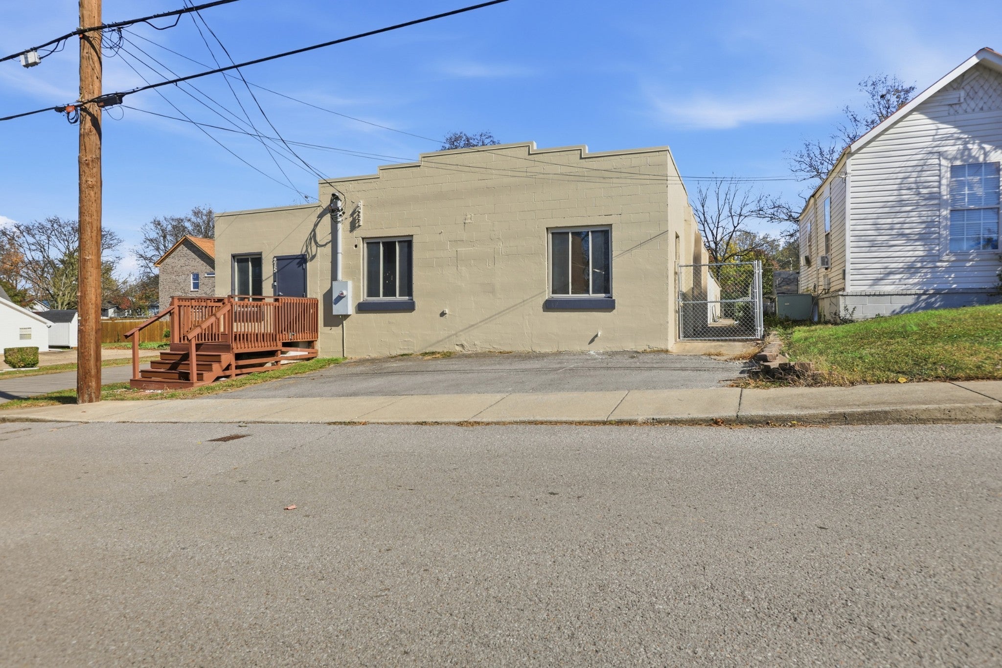 Photo of Listing #3015517