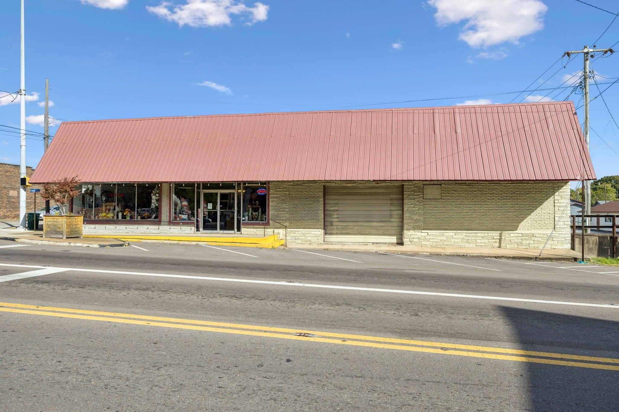 Photo of Listing #3030872