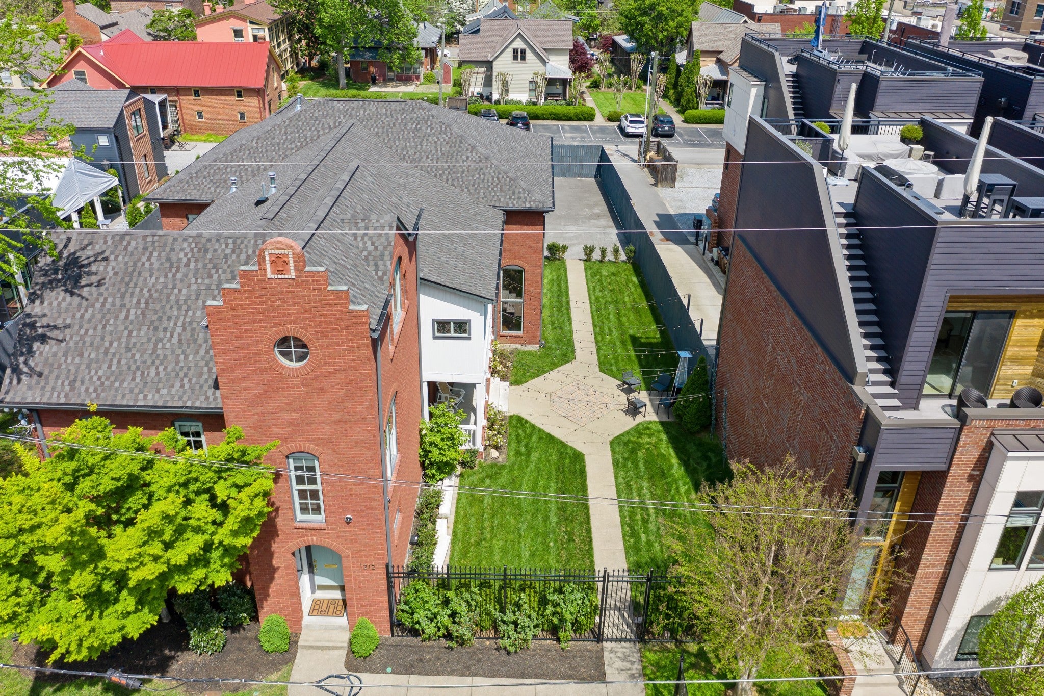 Photo of Listing #3032032