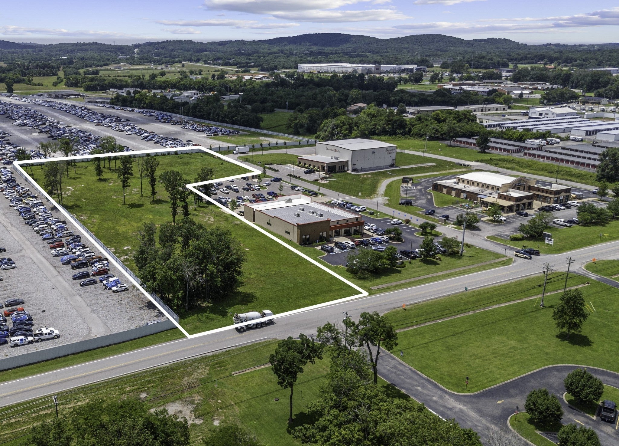 Photo of Listing #3032423