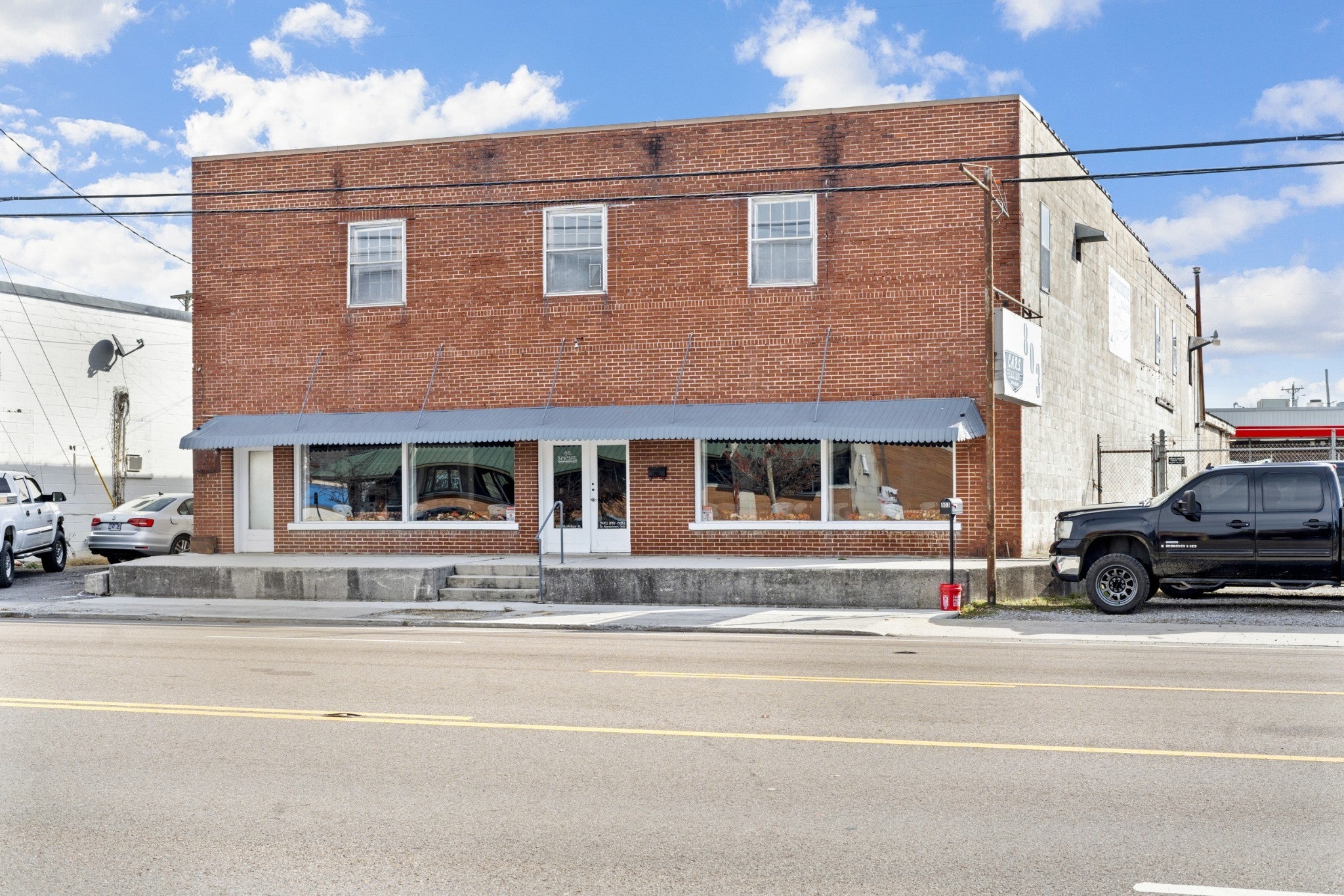 Photo of Listing #3045941