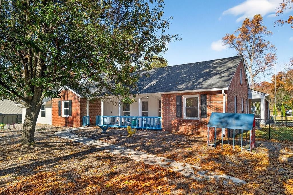 Photo of Listing #3046883