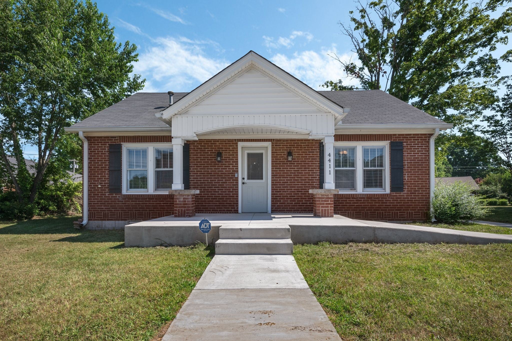 Photo of Listing #3048006