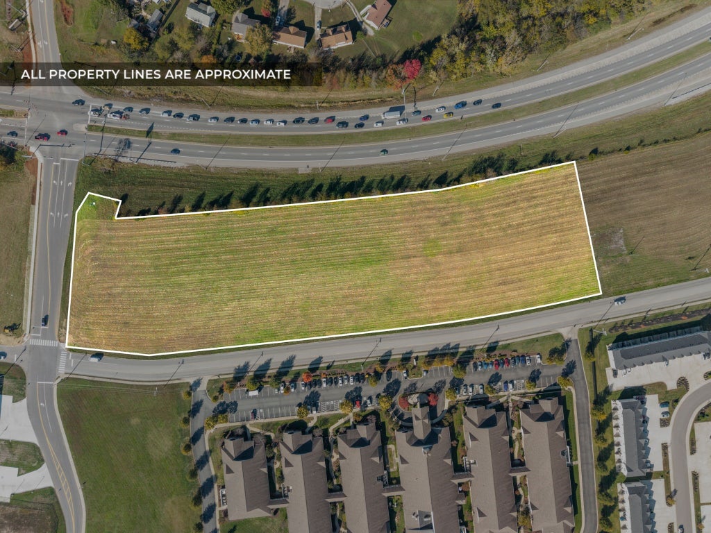 251 Arrowood Dr, Clarksville