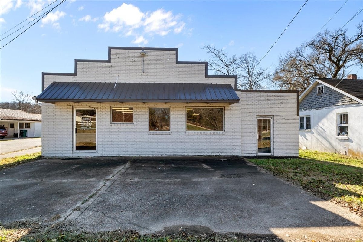 Photo of Listing #3051420