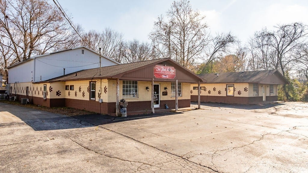 Photo of Listing #3058693