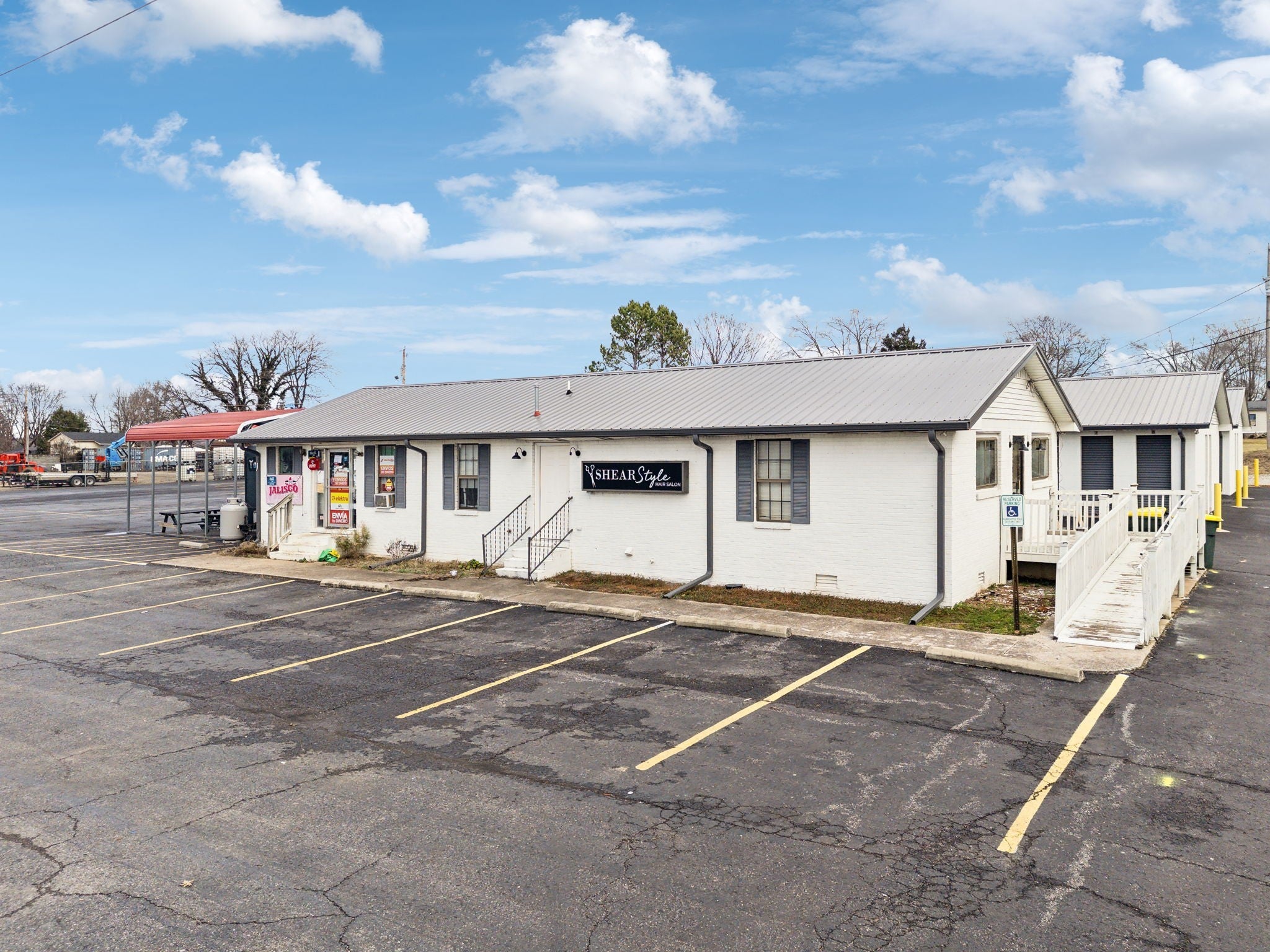 Photo of Listing #3059947