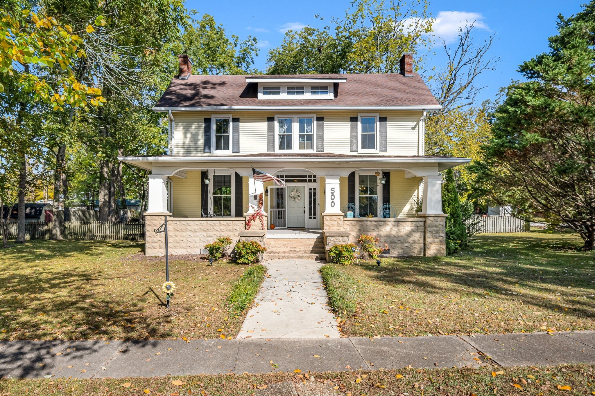 Photo of Listing #3111867