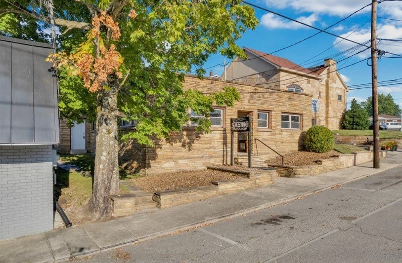 Photo of Listing #3119405