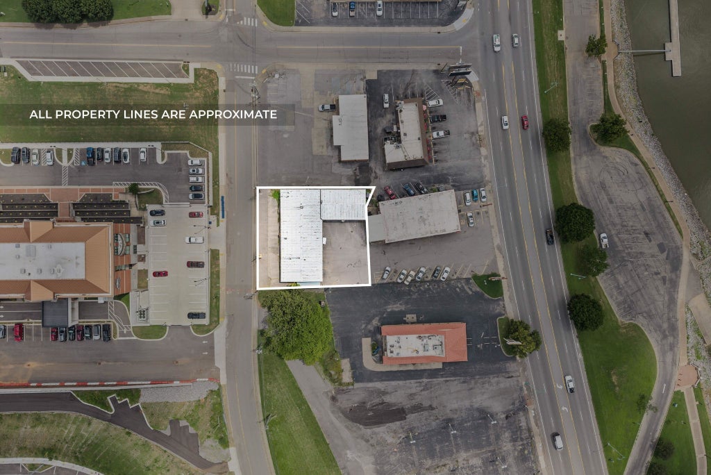 420 N Spring St, Clarksville