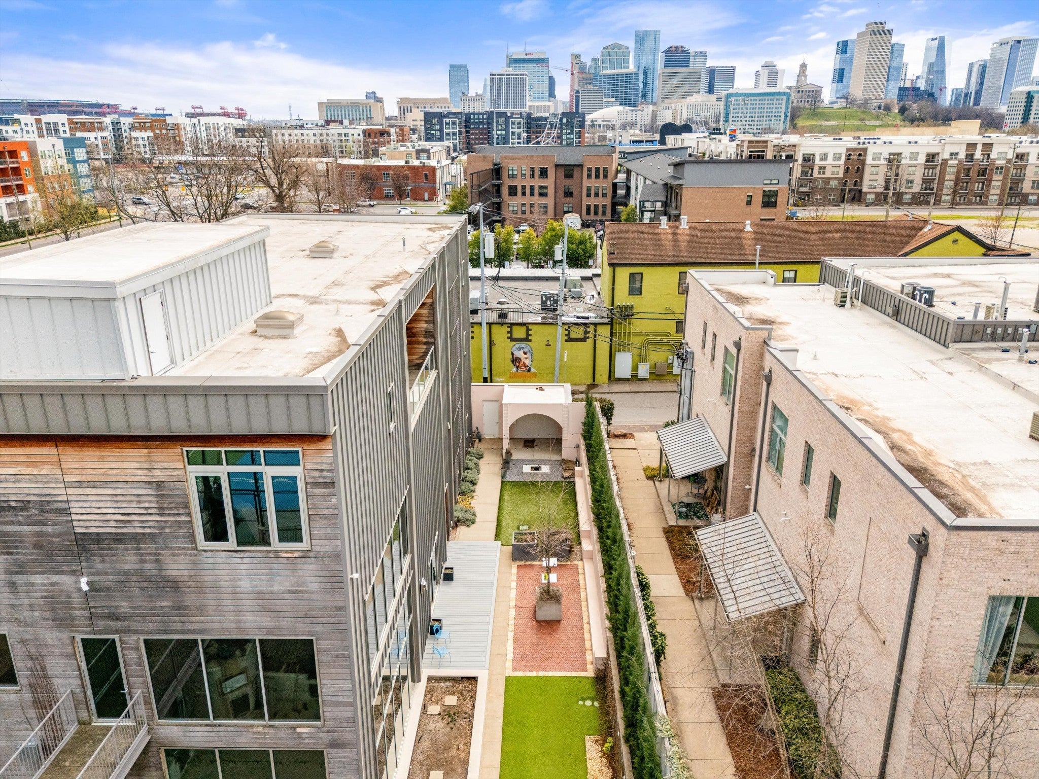 Photo of Listing #3147288