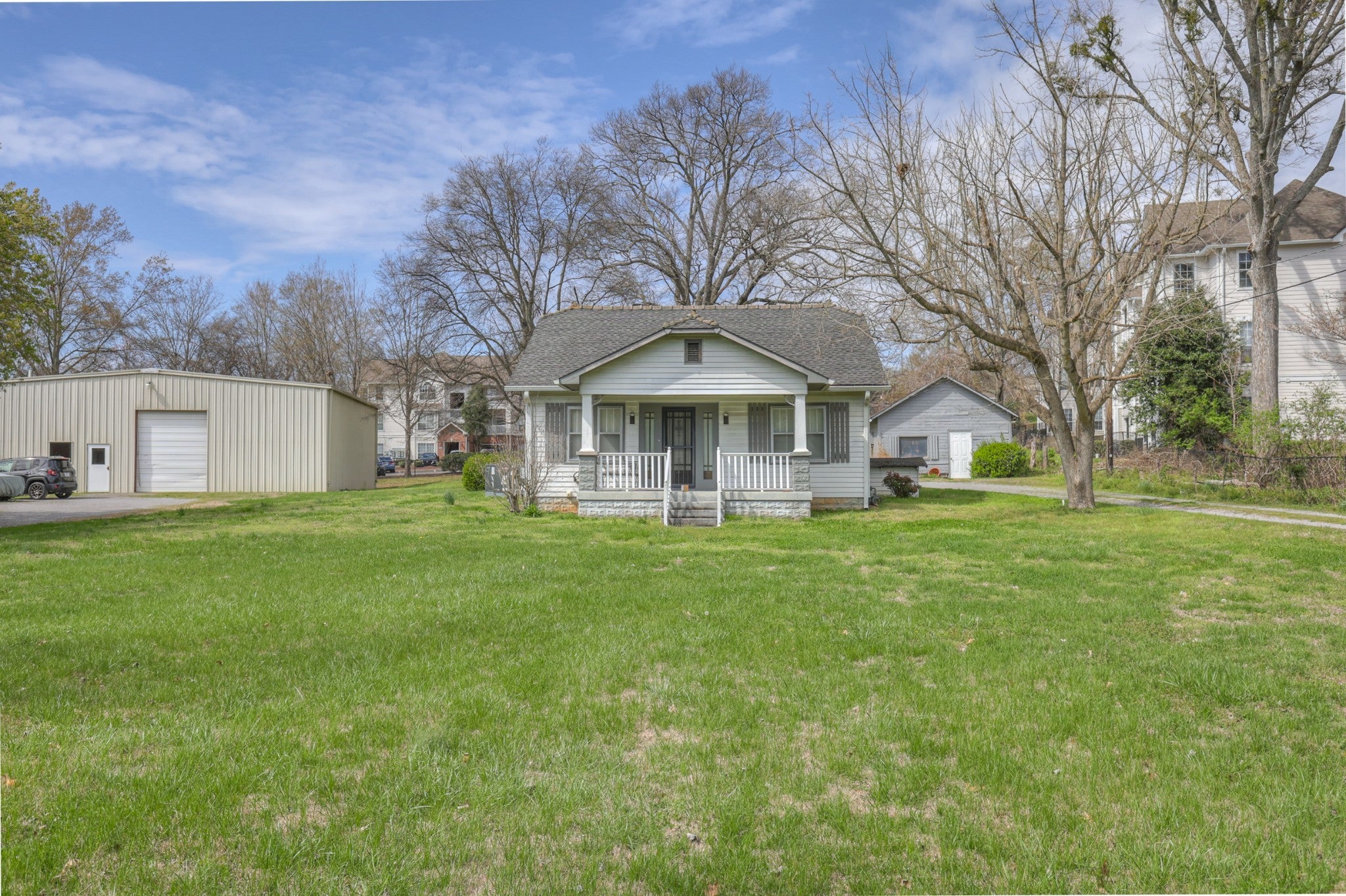 Photo of Listing #3155377