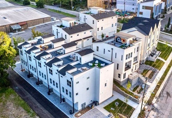 Photo of Listing #3158782