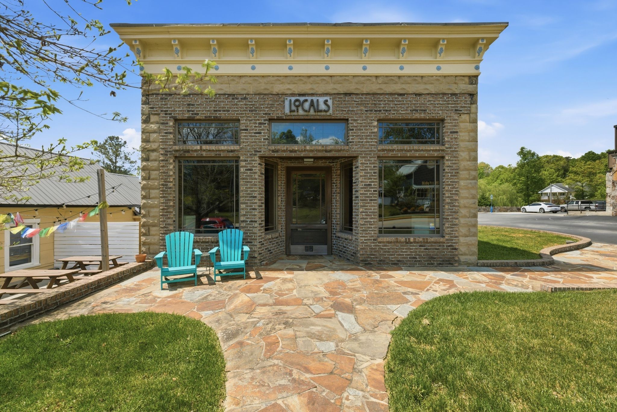 Photo of Listing #3179702