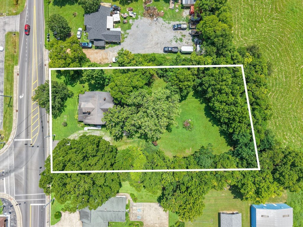 266 Old Nashville Hwy, La Vergne