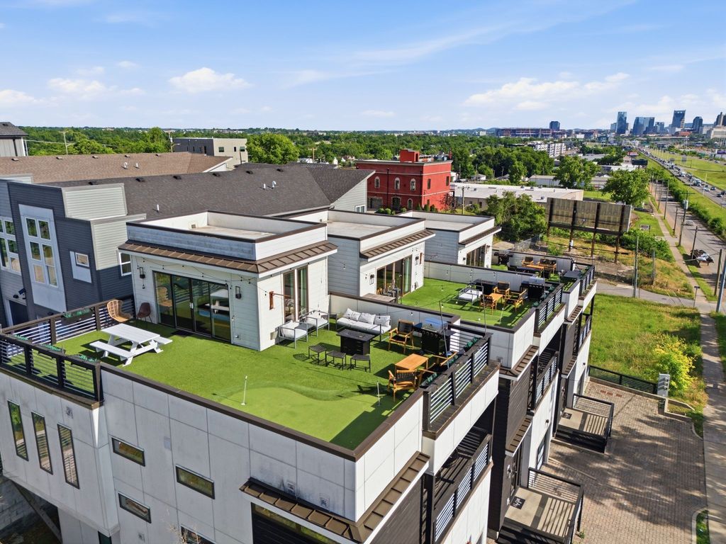 1081 Whites Creek Pike, Nashville