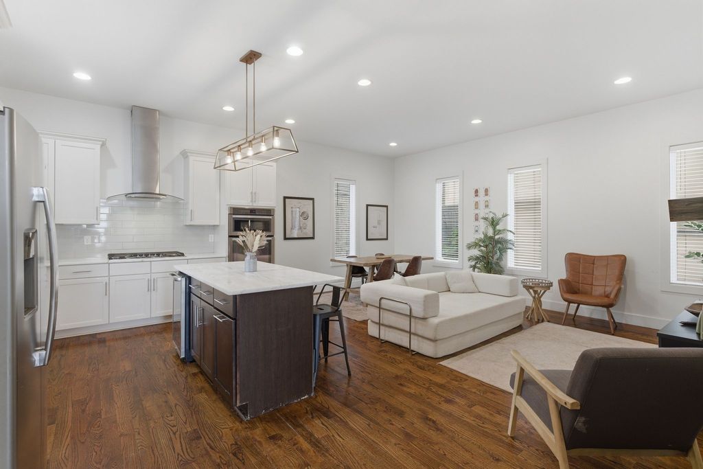 1085 Whites Creek Pike, Nashville