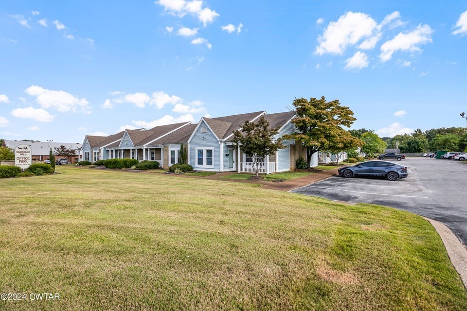 Photo of Listing #3243900