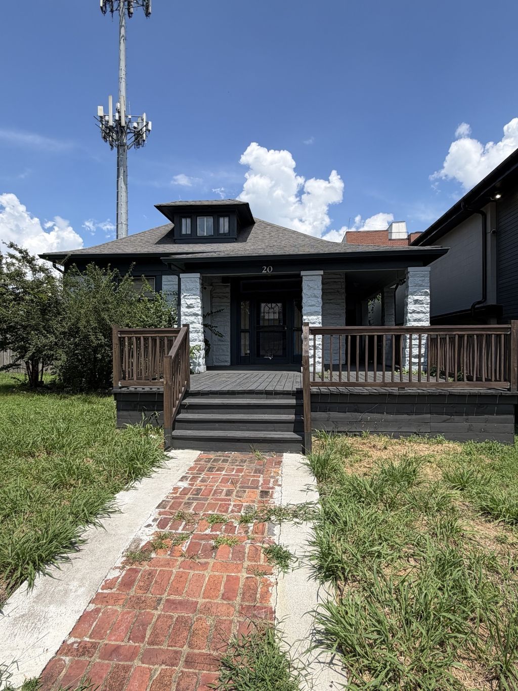 20 Academy Pl, Nashville