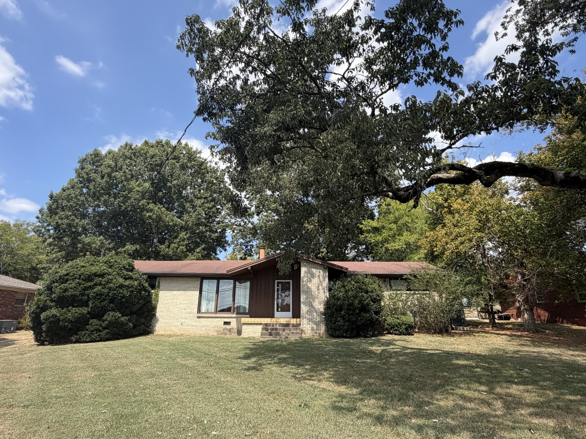Home for sale in 10555 Lebanon Rd Mount Juliet, TN