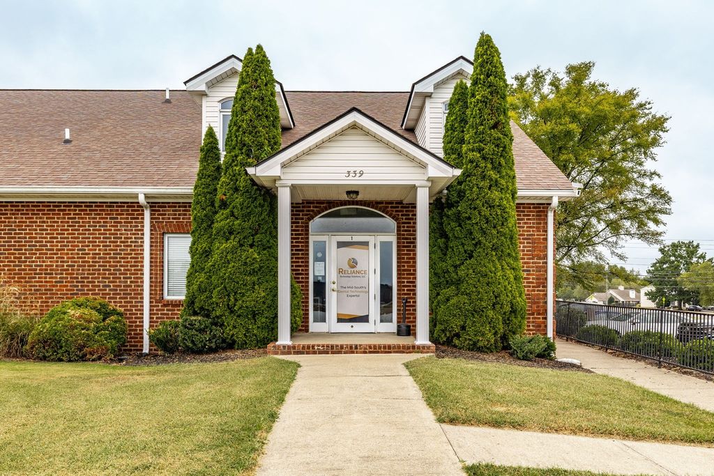 341 Hancock St, Gallatin Property Listing: MLS® #3592284