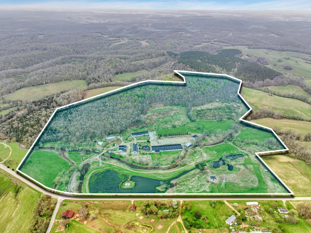 2355 Campbellsville Pike, Lynnville