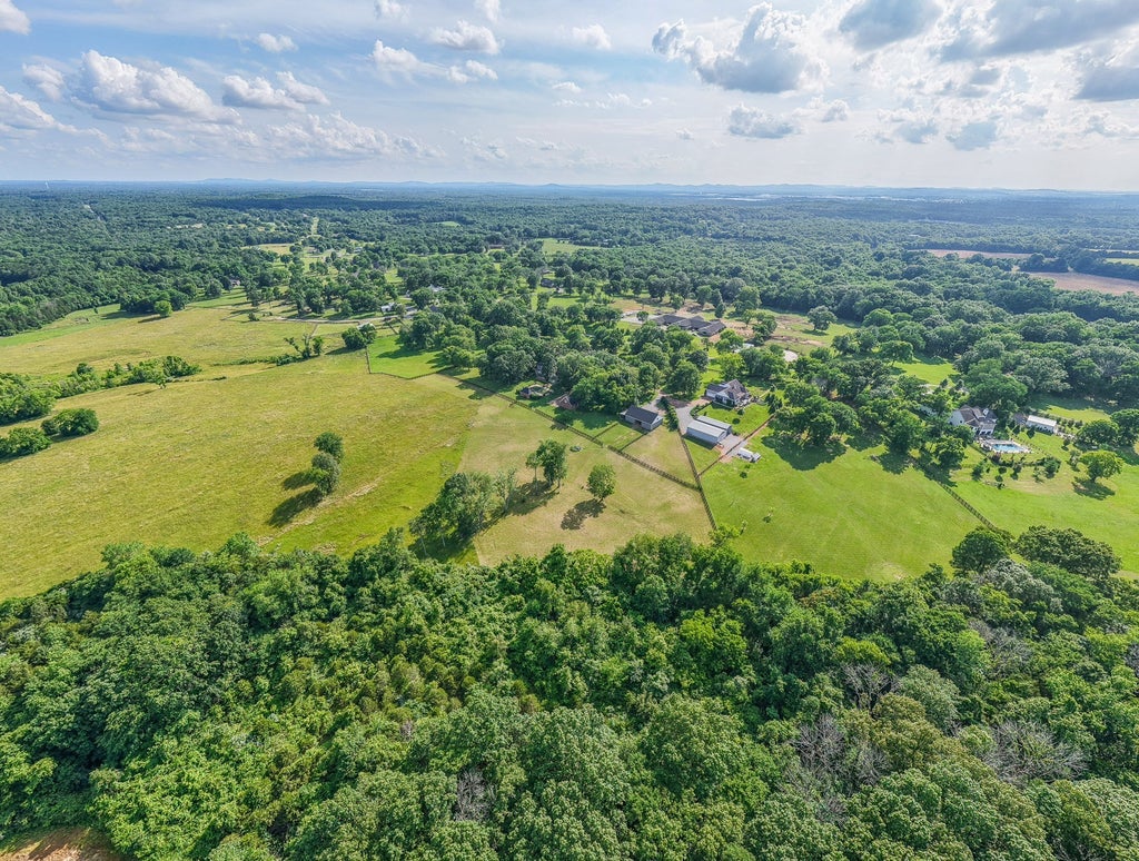 4288 Central Valley Rd, Murfreesboro