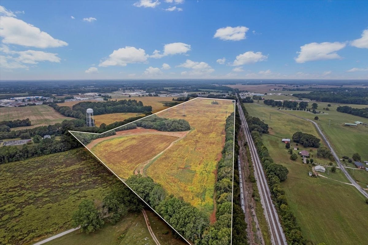 Photo of Listing #3124403