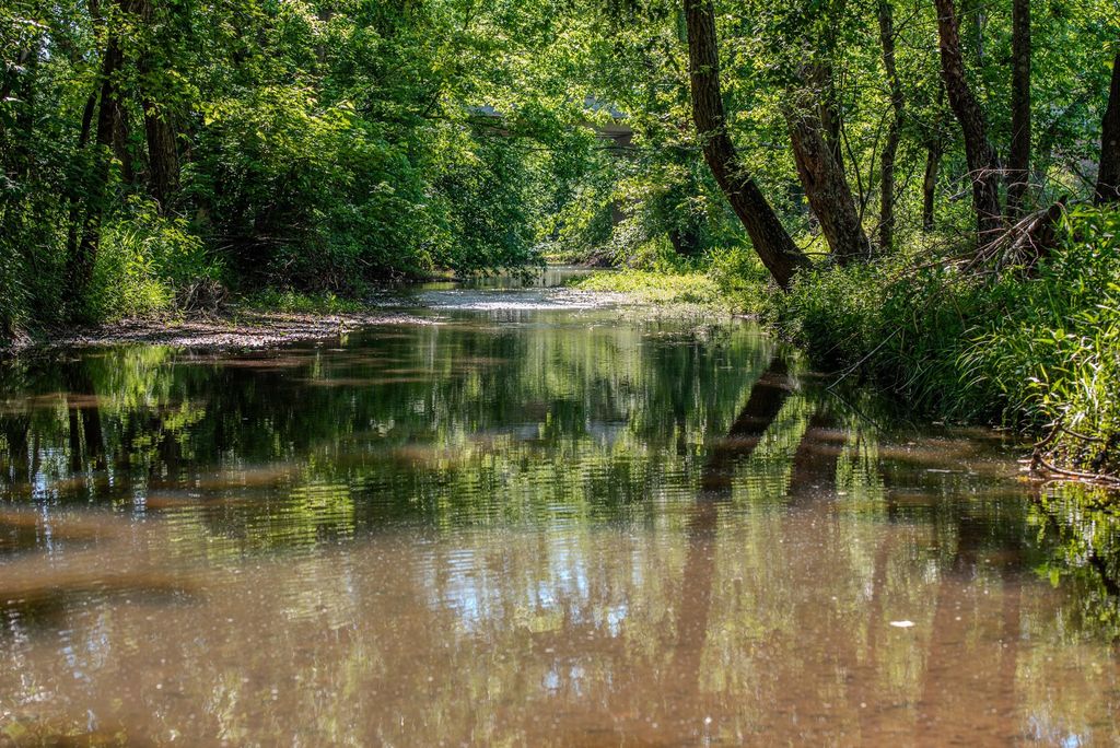 23620 Highway 69, Adamsville