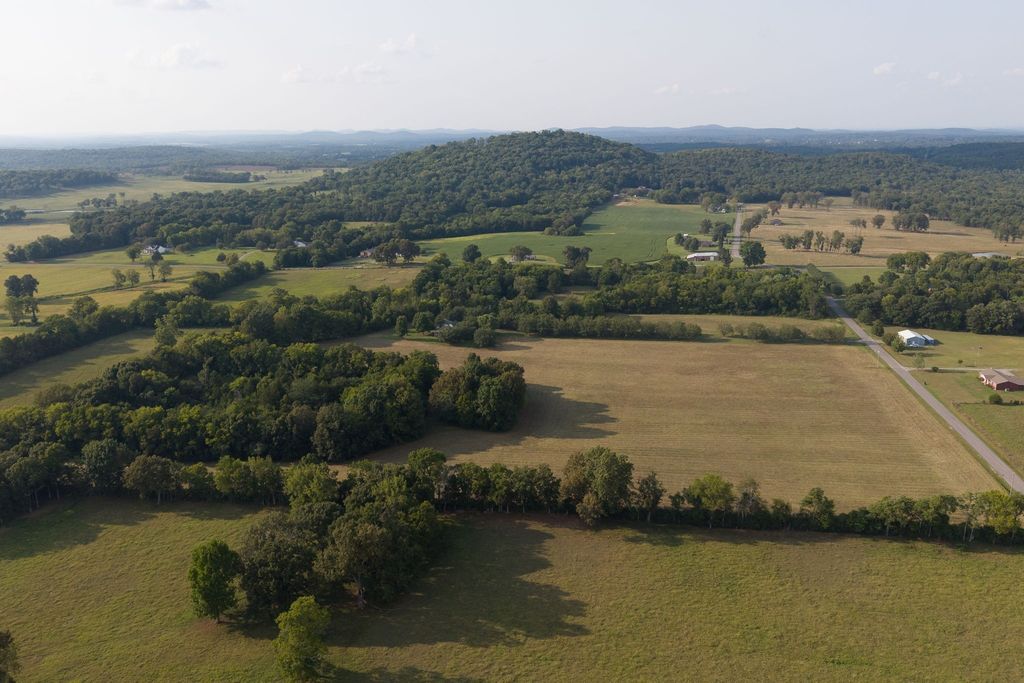 975 Haunt Hollow Rd, Unionville