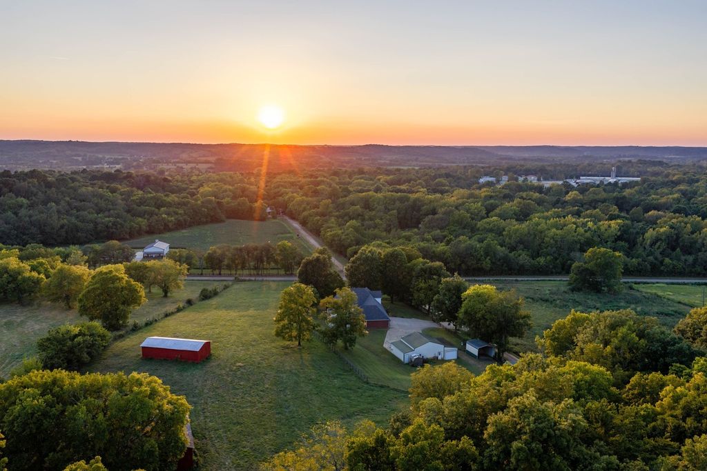 8005 Dry Creek Rd, Mount Pleasant