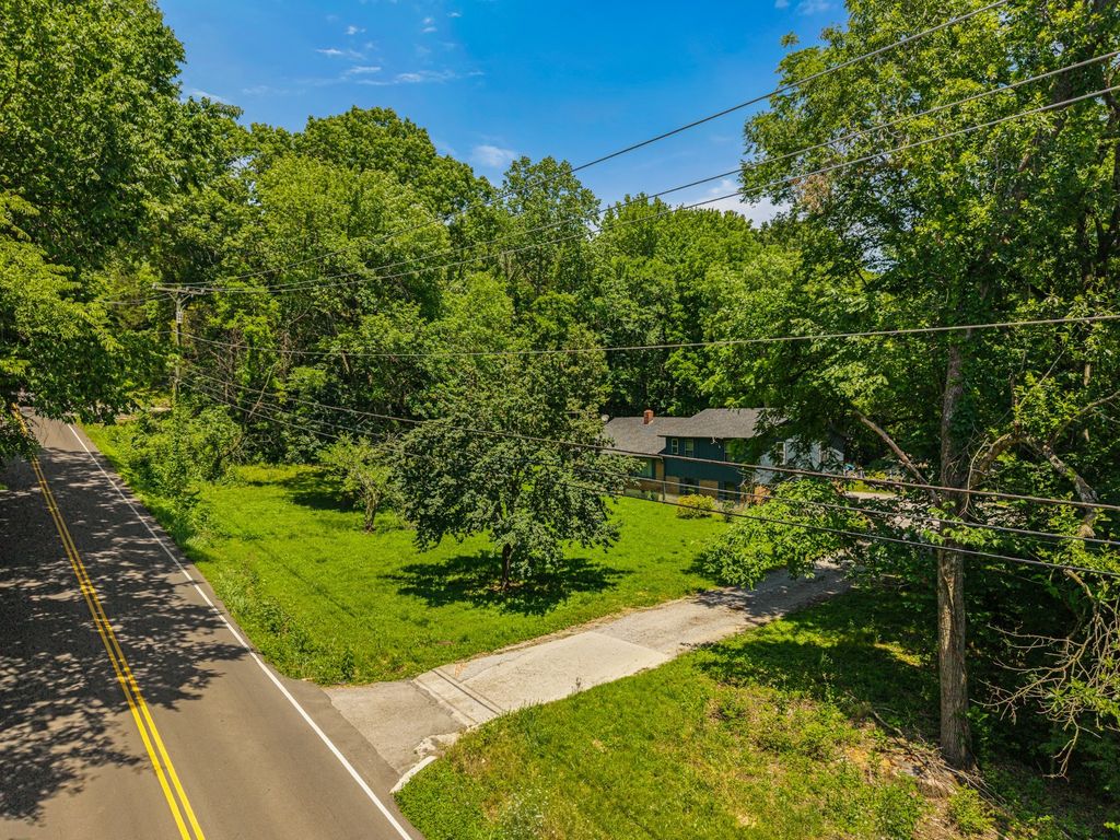 1083 Tulip Grove Rd, Hermitage