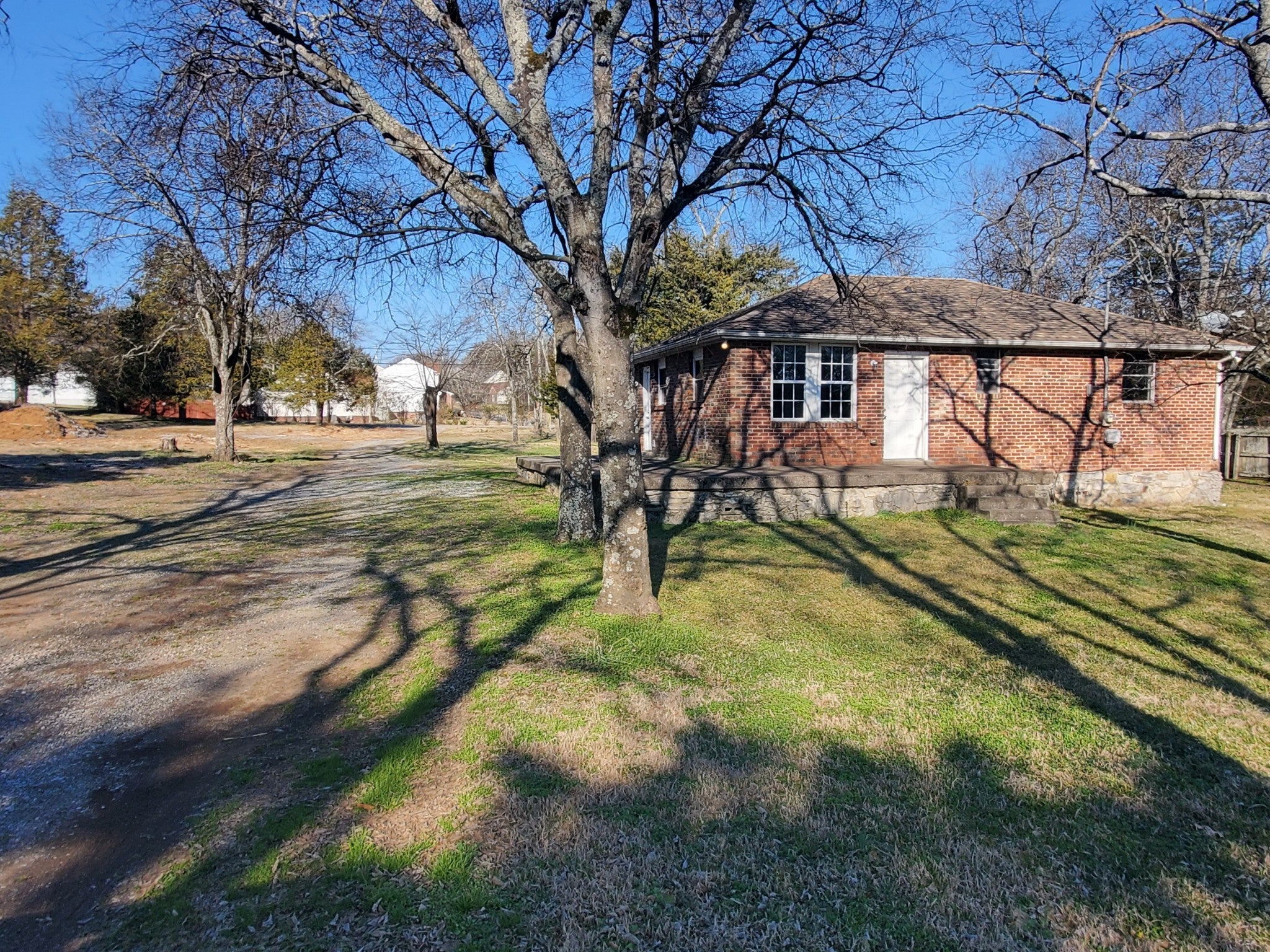 Photo of Listing #2378205