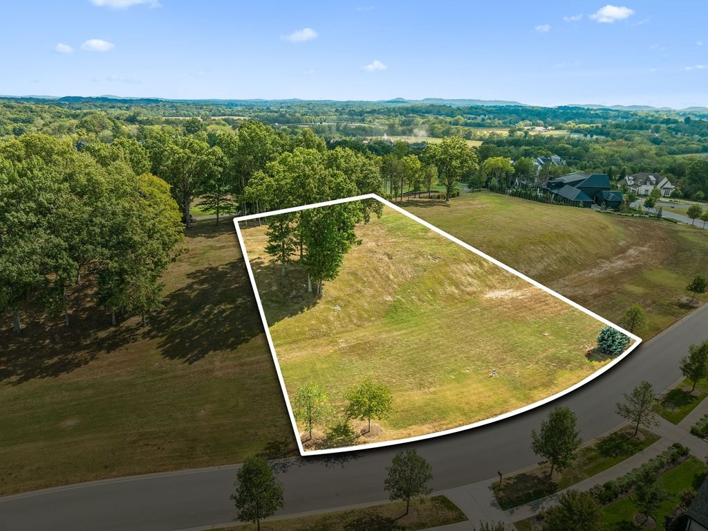 7289 Harlow Dr, College Grove