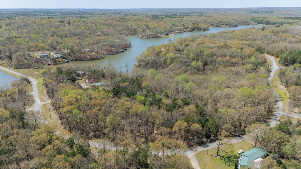 1102 Driver Ln, Saulsbury