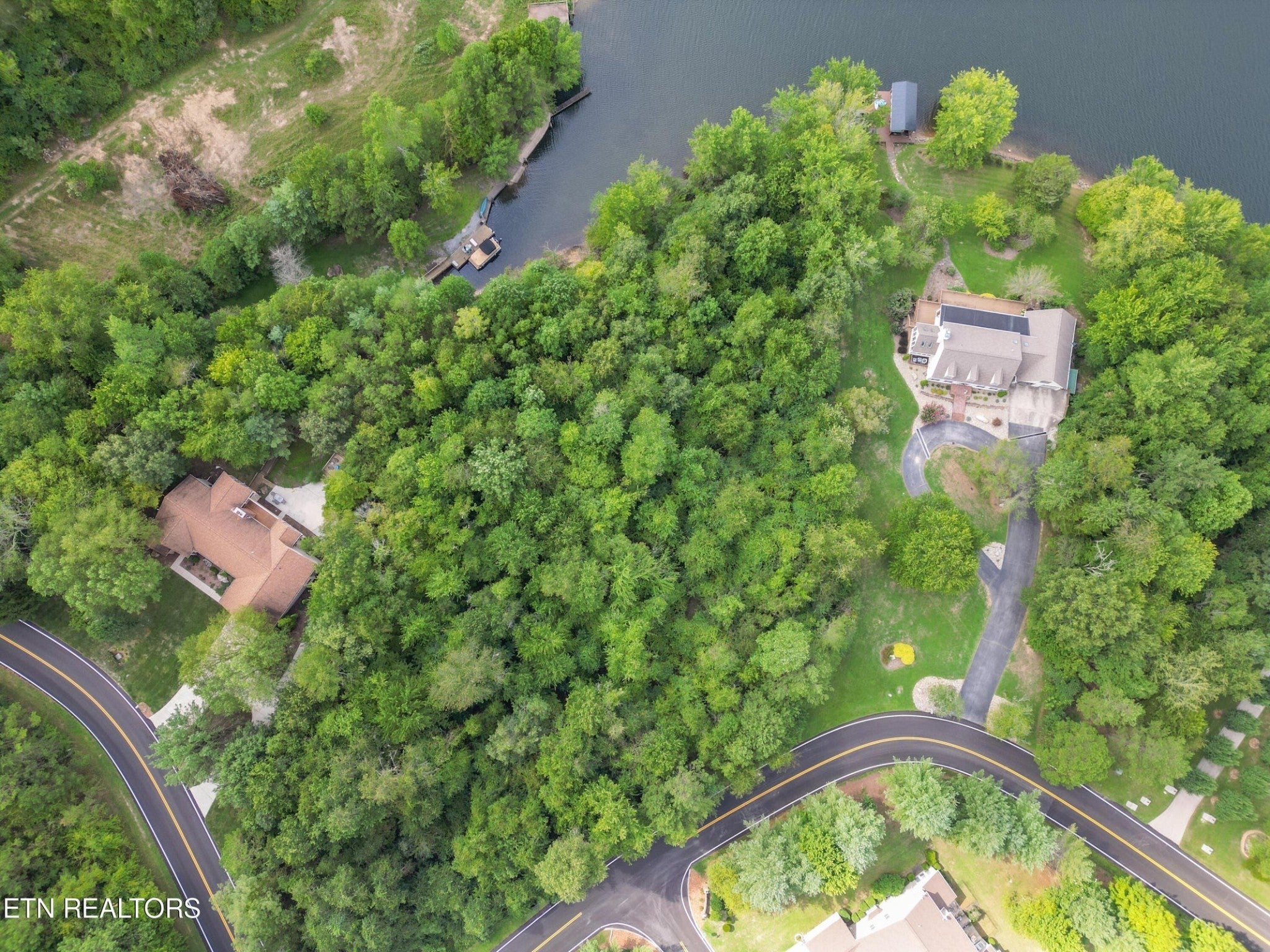 Photo of Listing #2692172