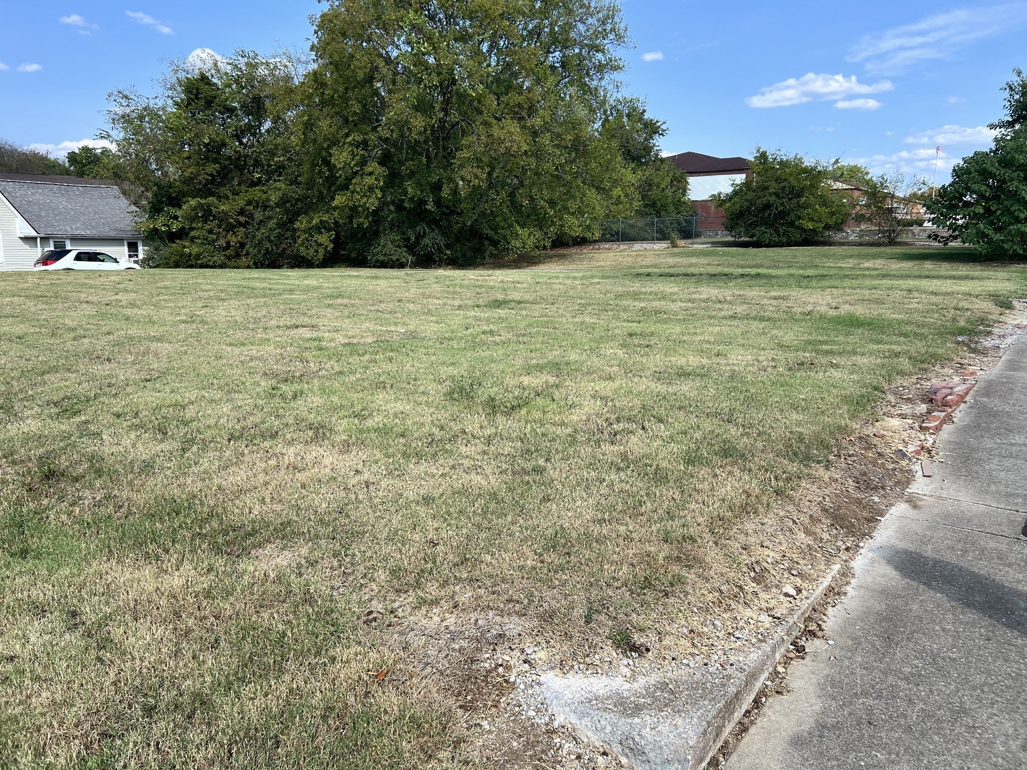 Photo of Listing #2703008
