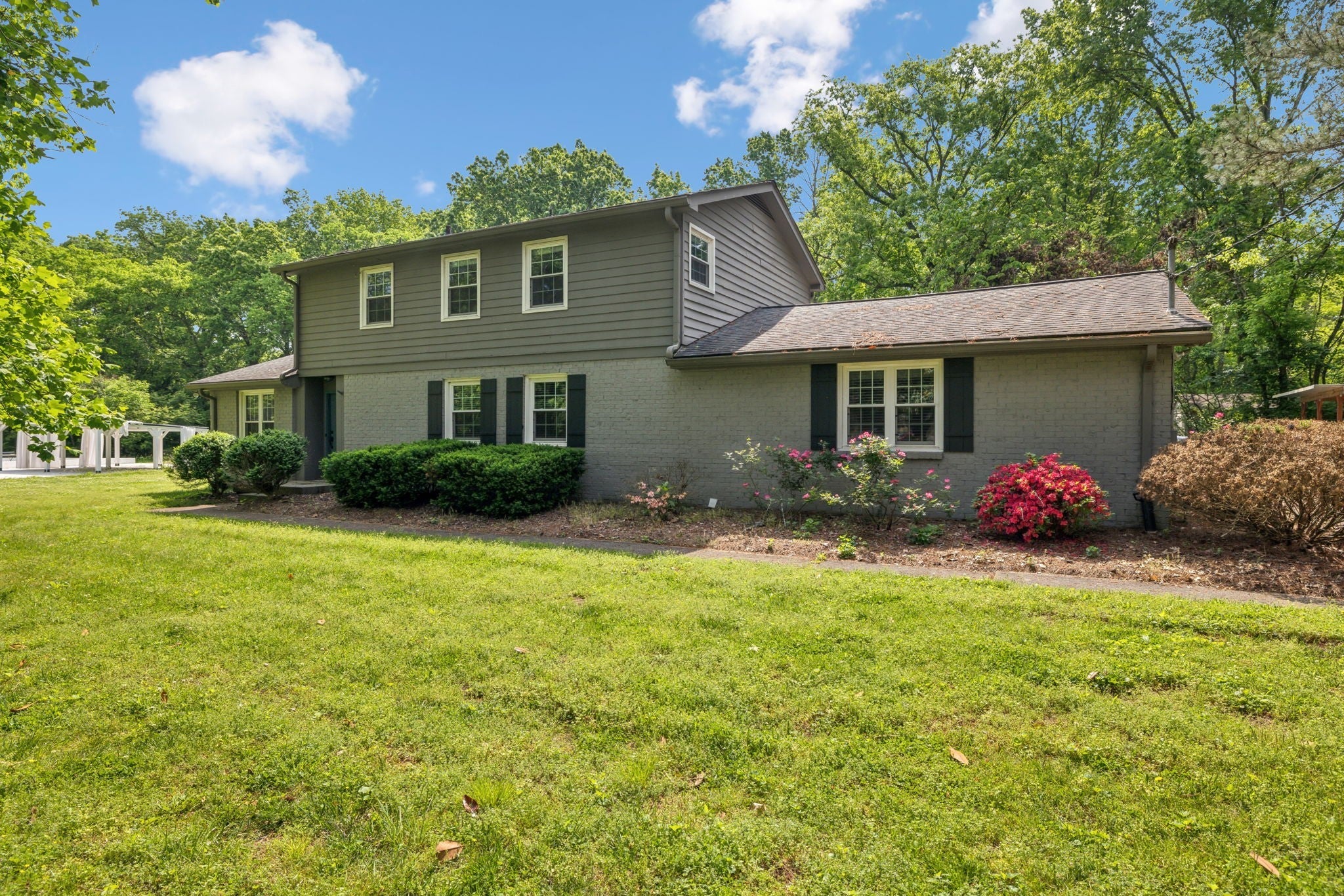 Photo of Listing #2761773