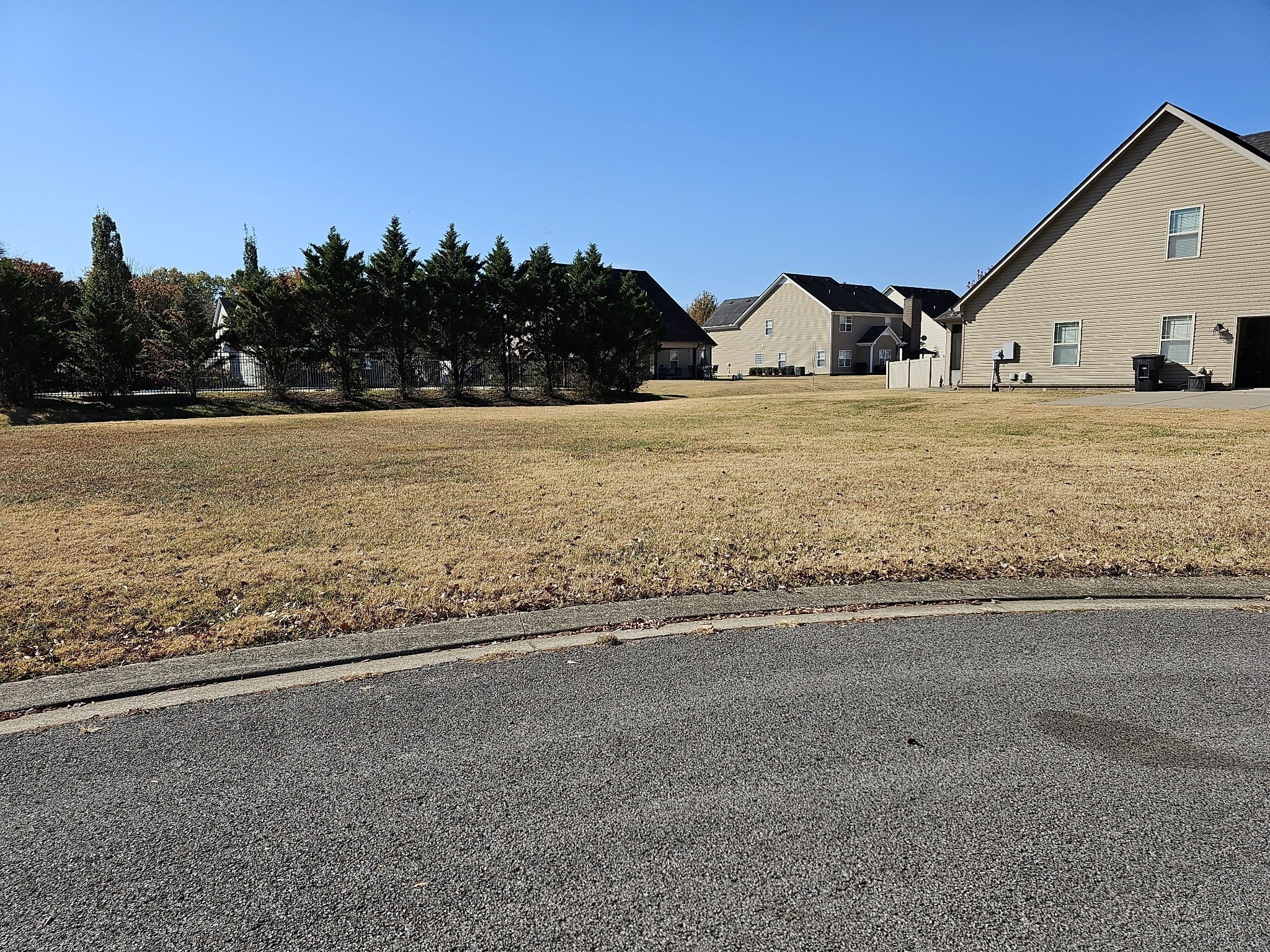 Photo of Listing #2816501