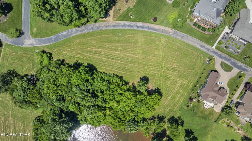 370 Cormorant Drive, Vonore