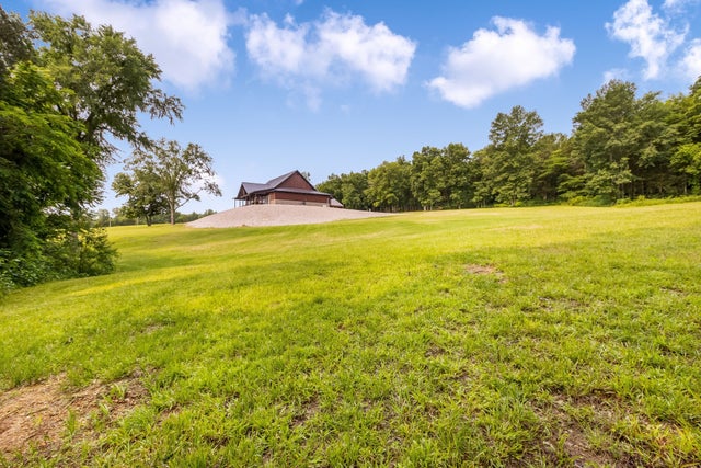 1049 Oregon Rd, Lascassas