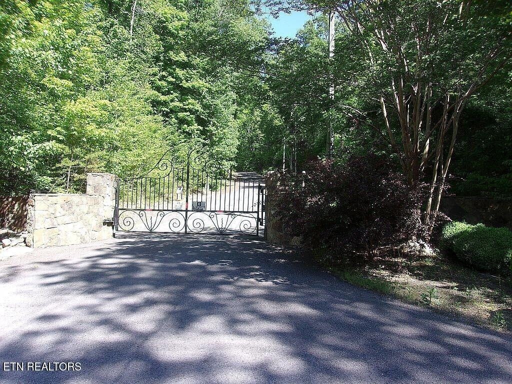 Photo of Listing #2957653