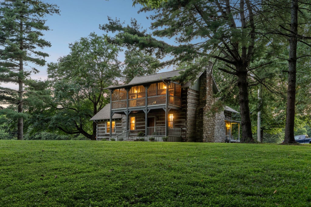 6633 Pinkston Rd, College Grove