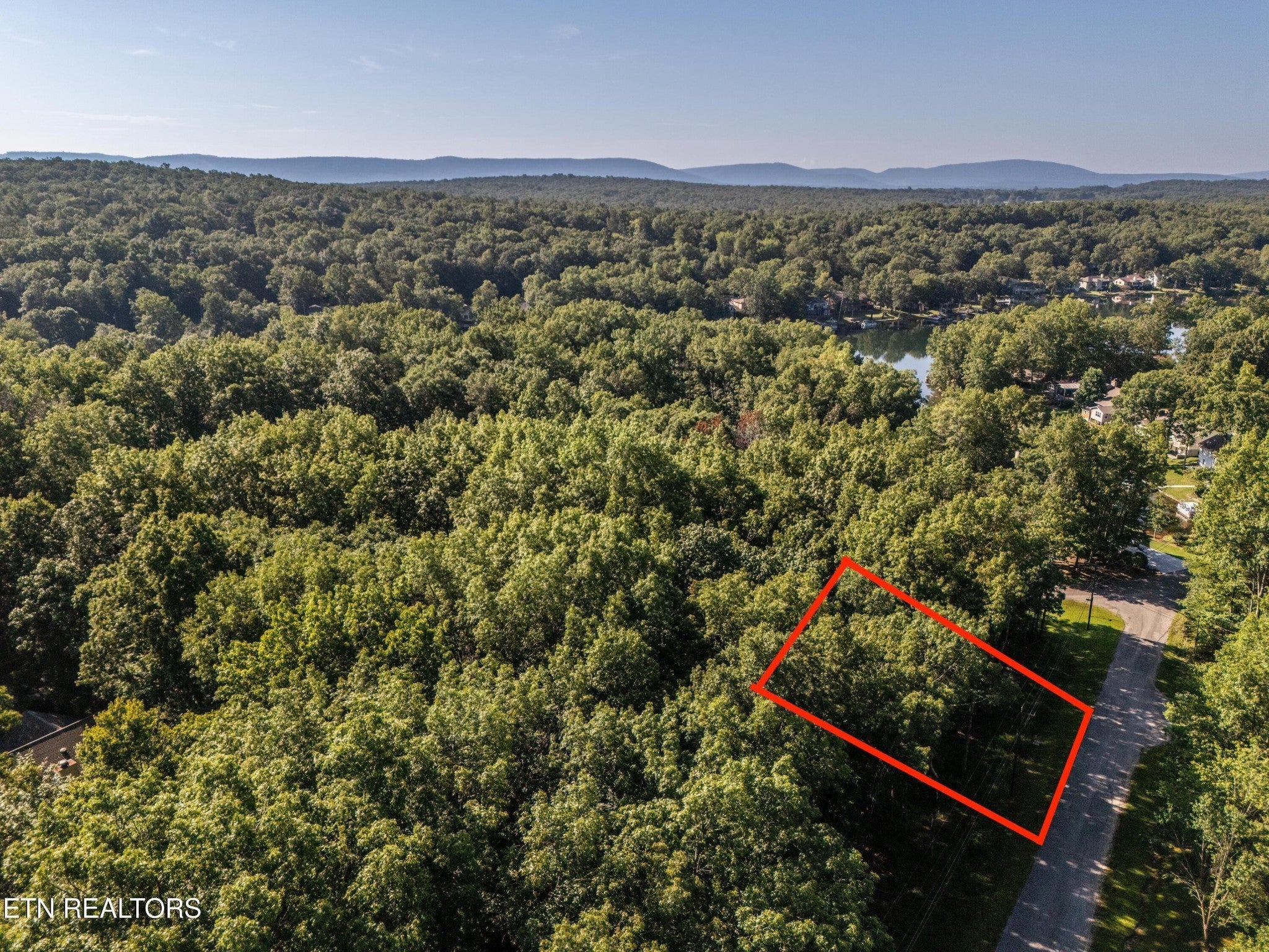 Photo of Listing #2975370