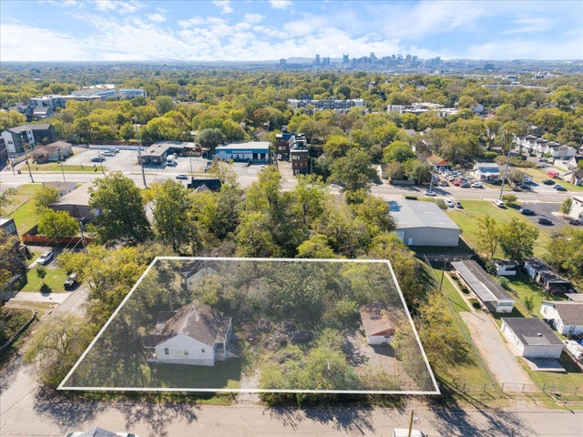 2006 Sultana Ave, Nashville