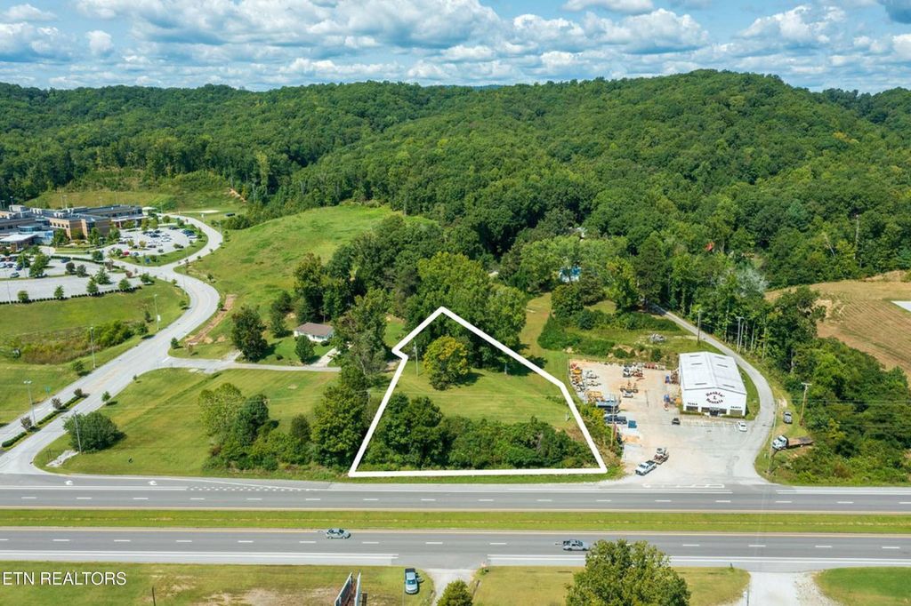2212 Roane State Hwy, Harriman